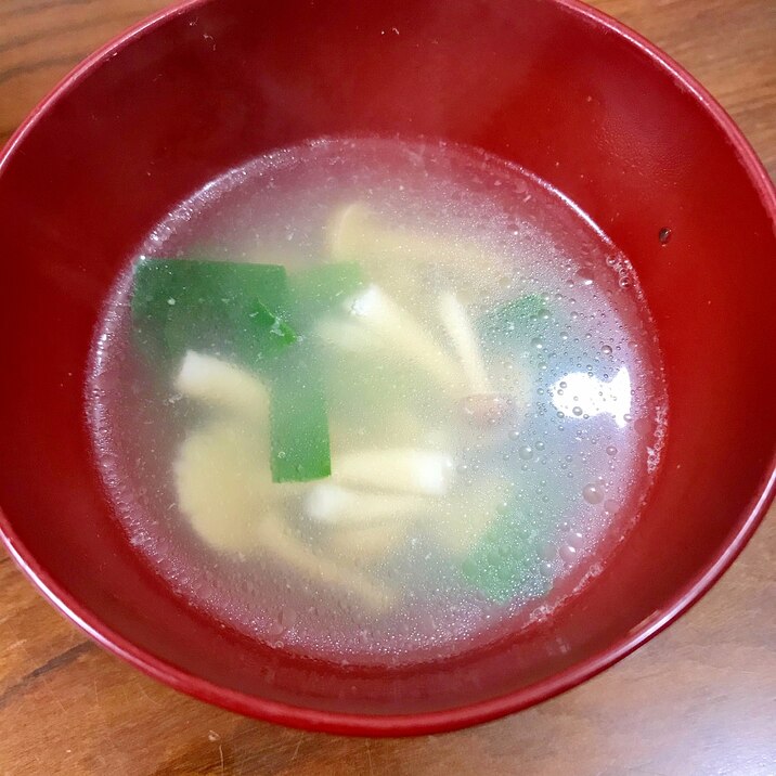 しめじとニラの中華スープ
